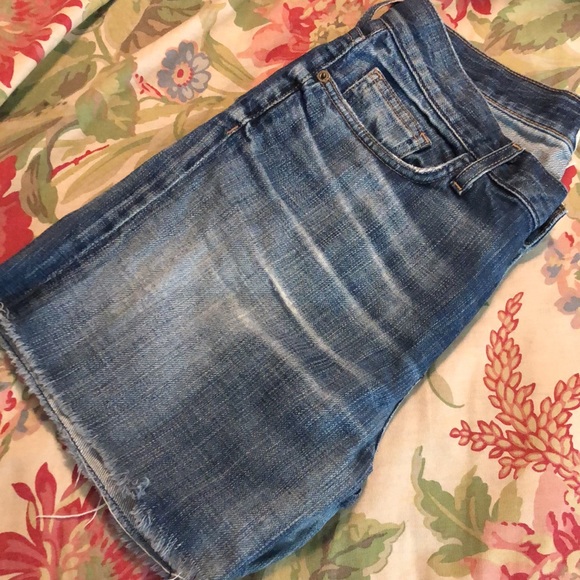 CURRENT ELLIOTT size 26 Stretch Denim Shorts 5”’ Inseam Soft Light Distress 5Pkt - Picture 12 of 12